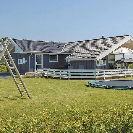 3 Bedroom Awesome In Haderslev * Flovt