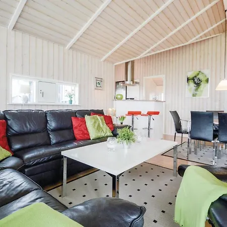 Holiday home 3 Bedroom Awesome In Haderslev